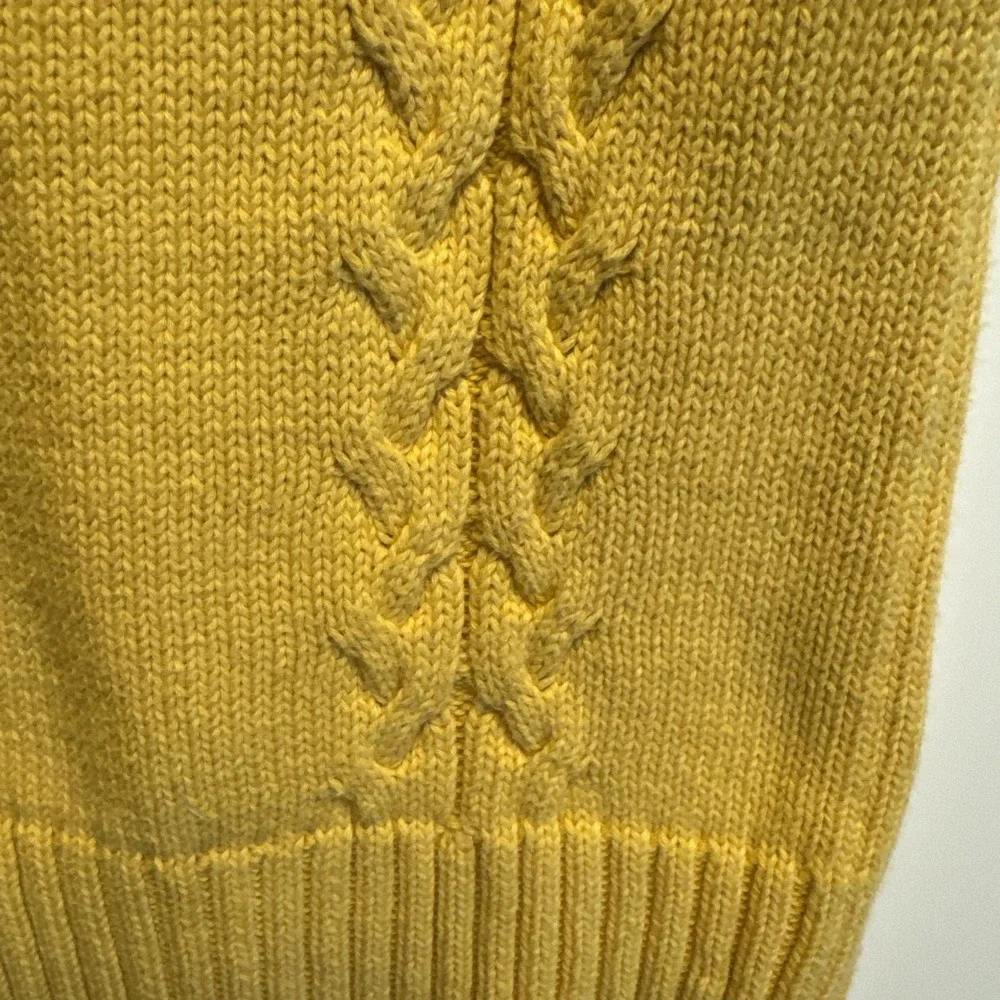 GYMBOREE Girls Yellow Cable Knit Sweater w/Flower Buttons‎ XS 3-4